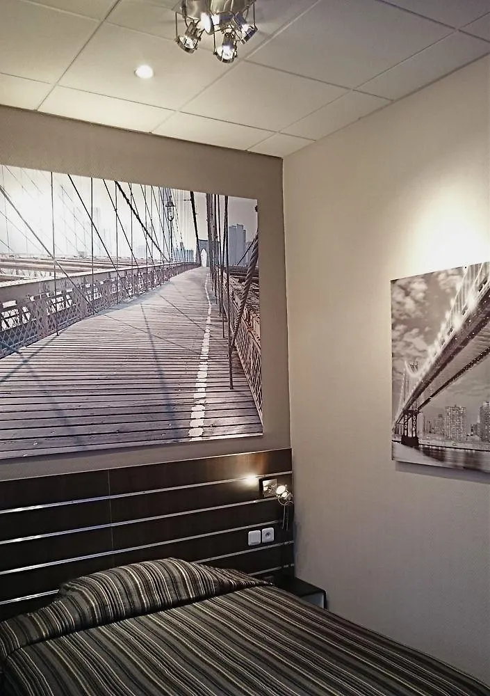 ***  Rosa Hotel Lille France