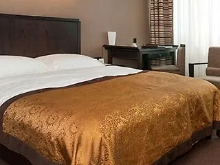***  Rosa Hotel Lille France