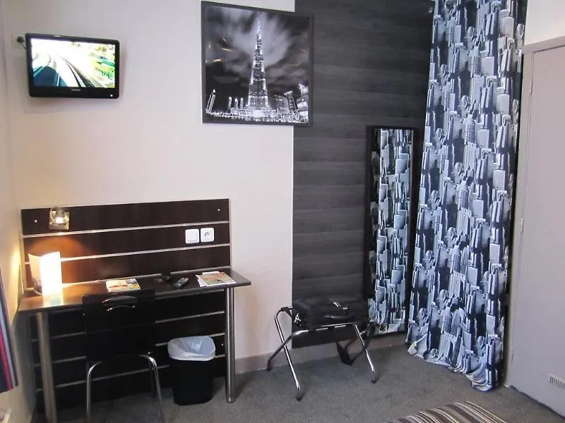 ***  Rosa Hotel Lille France
